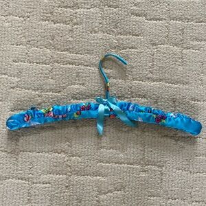 Padded hanger